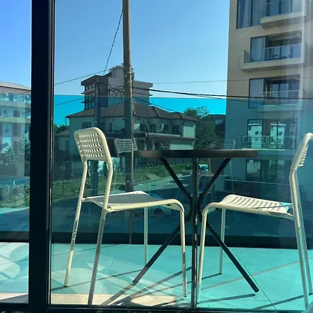 & Studiouri Amalin Daire *