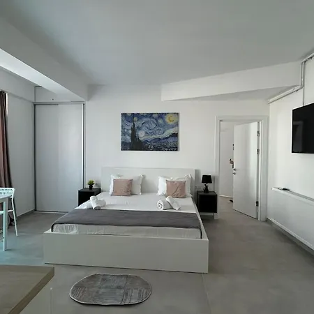 & Studiouri Amalin Daire