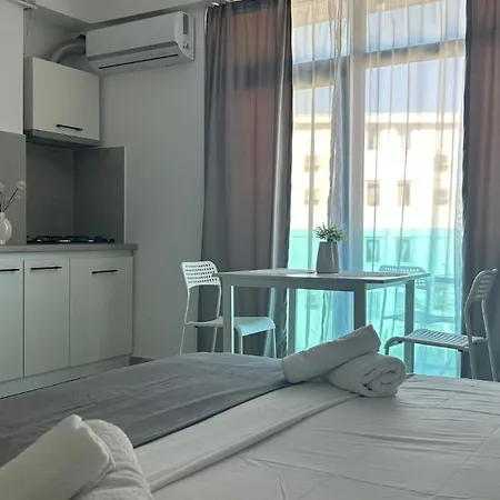 & Studiouri Amalin Daire *