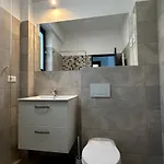 & Studiouri Amalin Apartment *