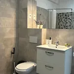 & Studiouri Amalin Apartment *