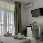 Apartment & Studiouri Amalin