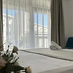 Apartment & Studiouri Amalin *