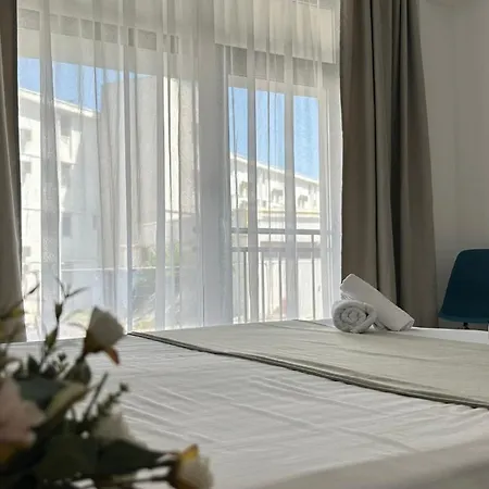 Apartment & Studiouri Amalin *