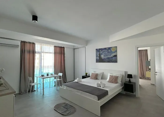 & Studiouri Amalin Apartment